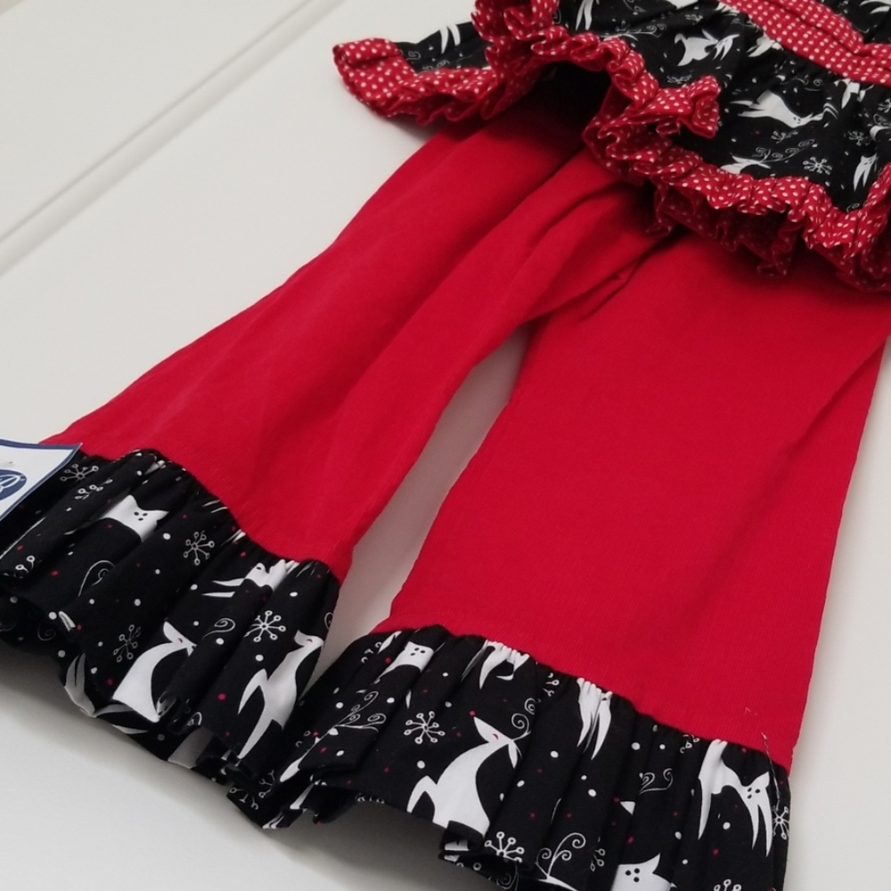 Beaux et Belles Christmas Outfit - Picture 5 of 8